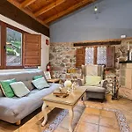 Laendliche El Carbayu By Interhome شقة