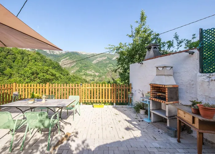 Appartement Laendliche El Carbayu By Interhome